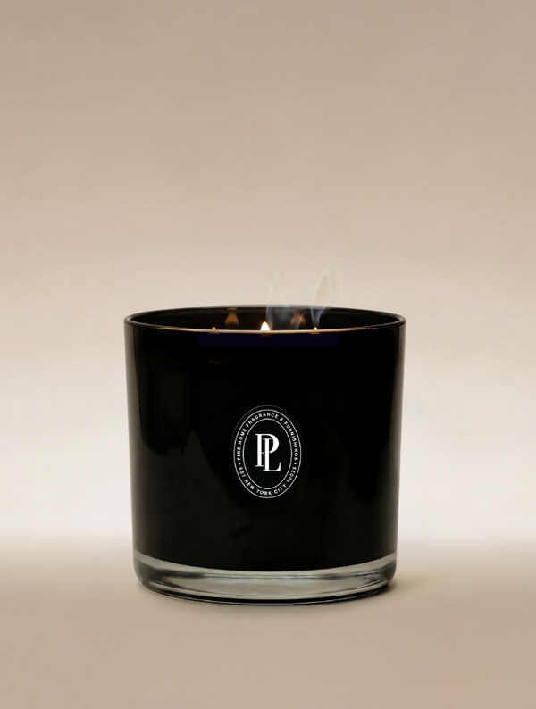 The Deluxe 3-Wick Candle