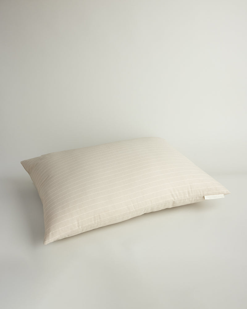 Brody Dog Bed (Wide Stripe)